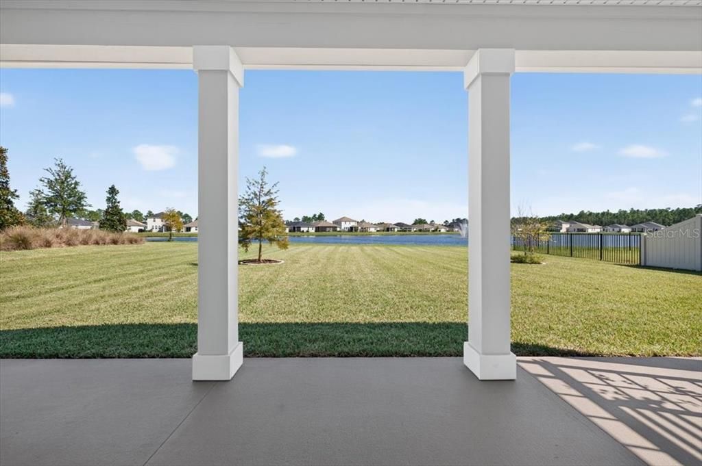 For Rent: $2,400 (3 beds, 2 baths, 1707 Square Feet)
