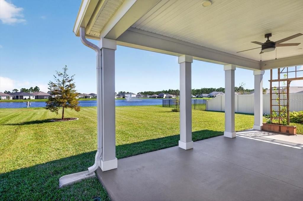 For Rent: $2,400 (3 beds, 2 baths, 1707 Square Feet)