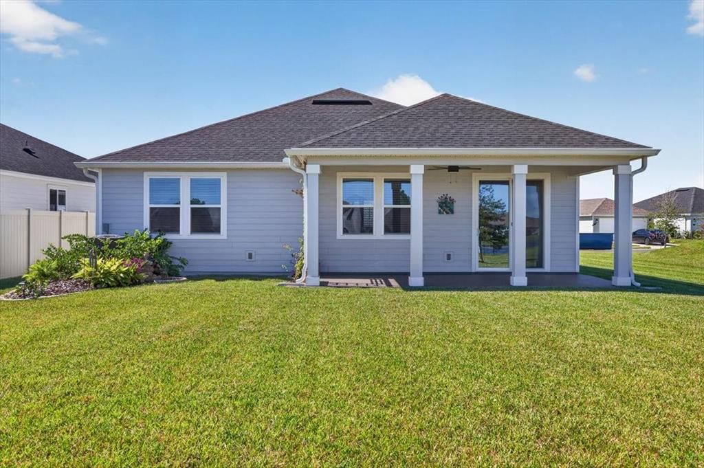 For Rent: $2,400 (3 beds, 2 baths, 1707 Square Feet)
