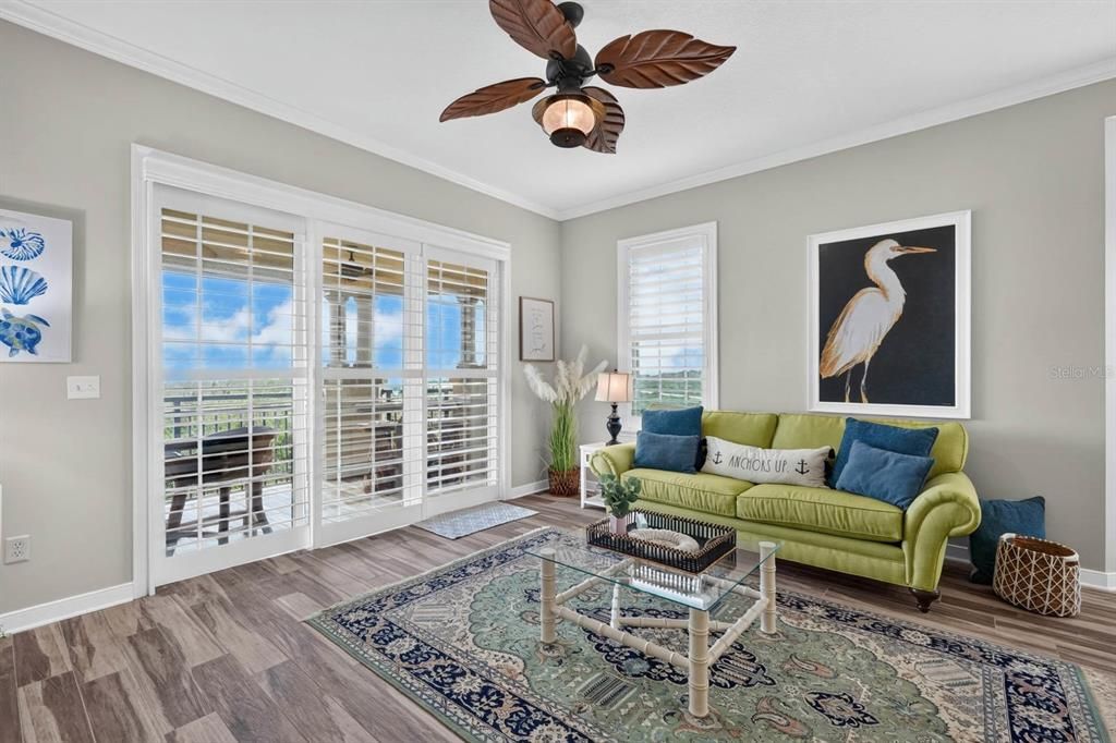 For Sale: $535,000 (3 beds, 2 baths, 1650 Square Feet)