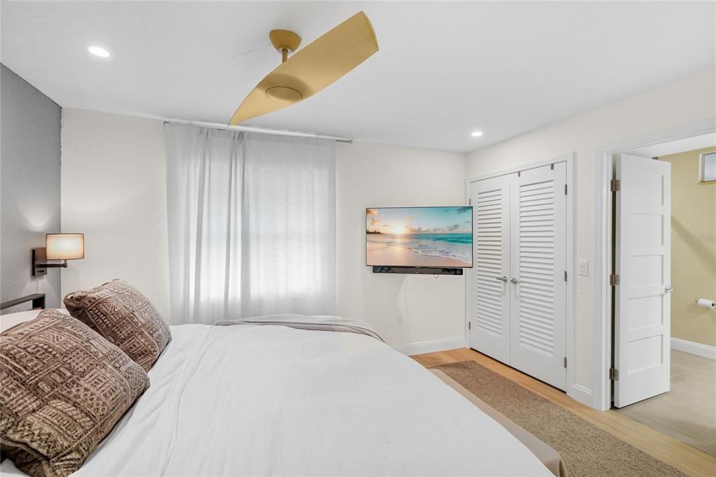 En Venta: $217,900 (1 camas, 1 baños, 920 Pies cuadrados)