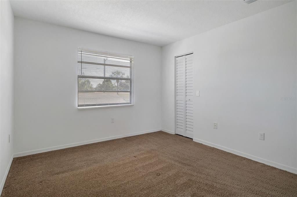 For Sale: $101,000 (1 beds, 1 baths, 733 Square Feet)