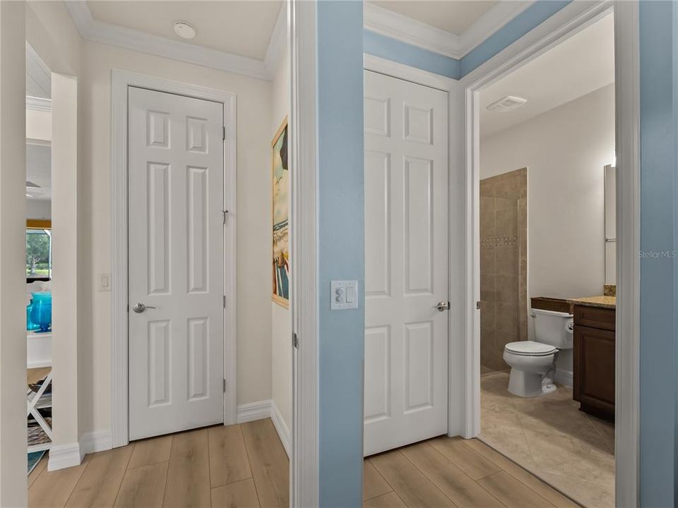 En Venta: $999,000 (4 camas, 4 baños, 3704 Pies cuadrados)