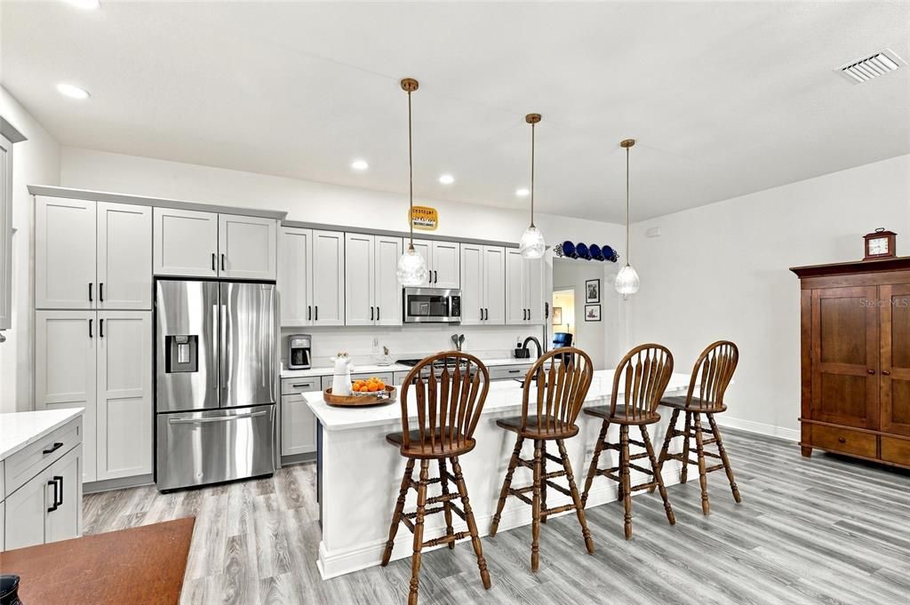 For Sale: $730,000 (3 beds, 3 baths, 2281 Square Feet)