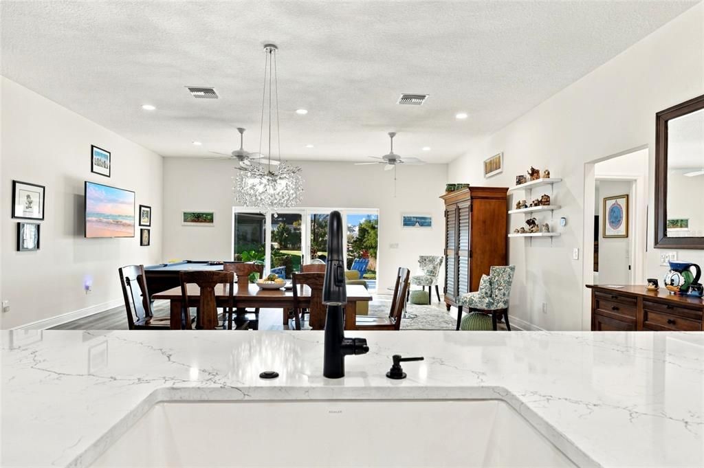 For Sale: $730,000 (3 beds, 3 baths, 2281 Square Feet)