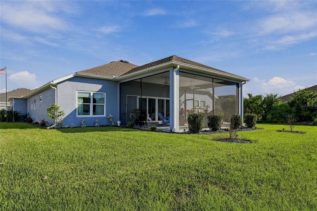 For Sale: $730,000 (3 beds, 3 baths, 2281 Square Feet)