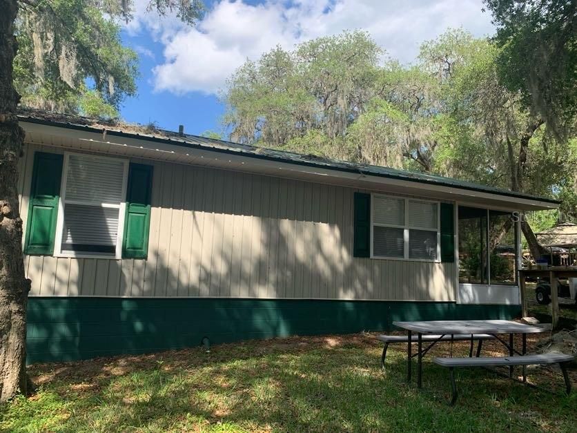 For Sale: $178,500 (2 beds, 1 baths, 672 Square Feet)