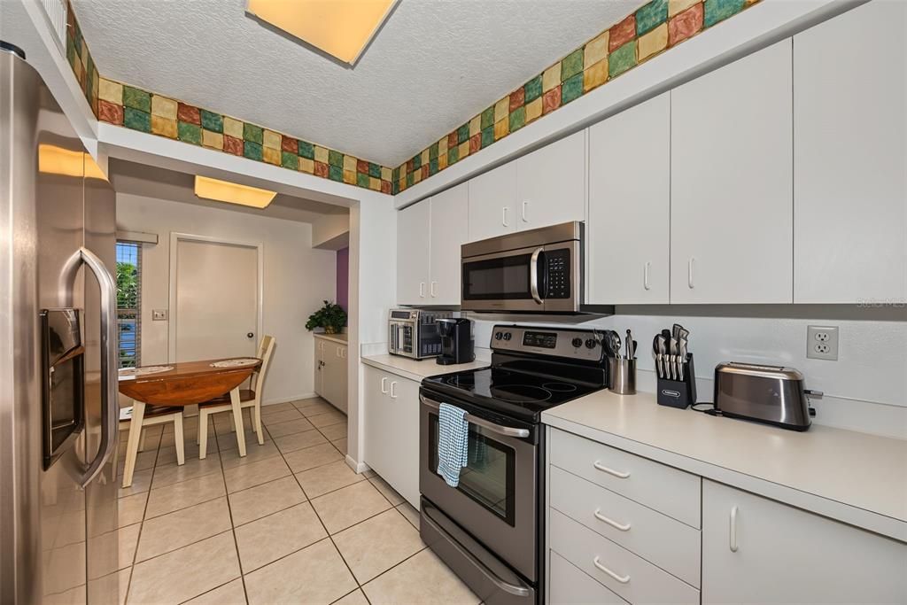 En Venta: $529,000 (2 camas, 2 baños, 1135 Pies cuadrados)