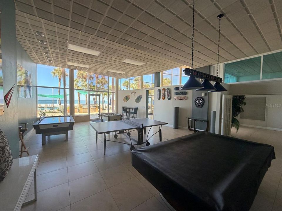 For Sale: $239,900 (0 beds, 0 baths, 1058 Square Feet)