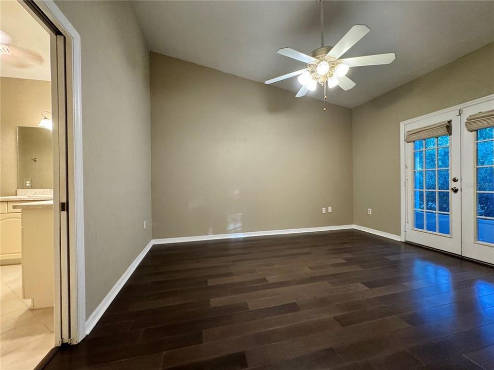 For Sale: $230,000 (2 beds, 2 baths, 1444 Square Feet)