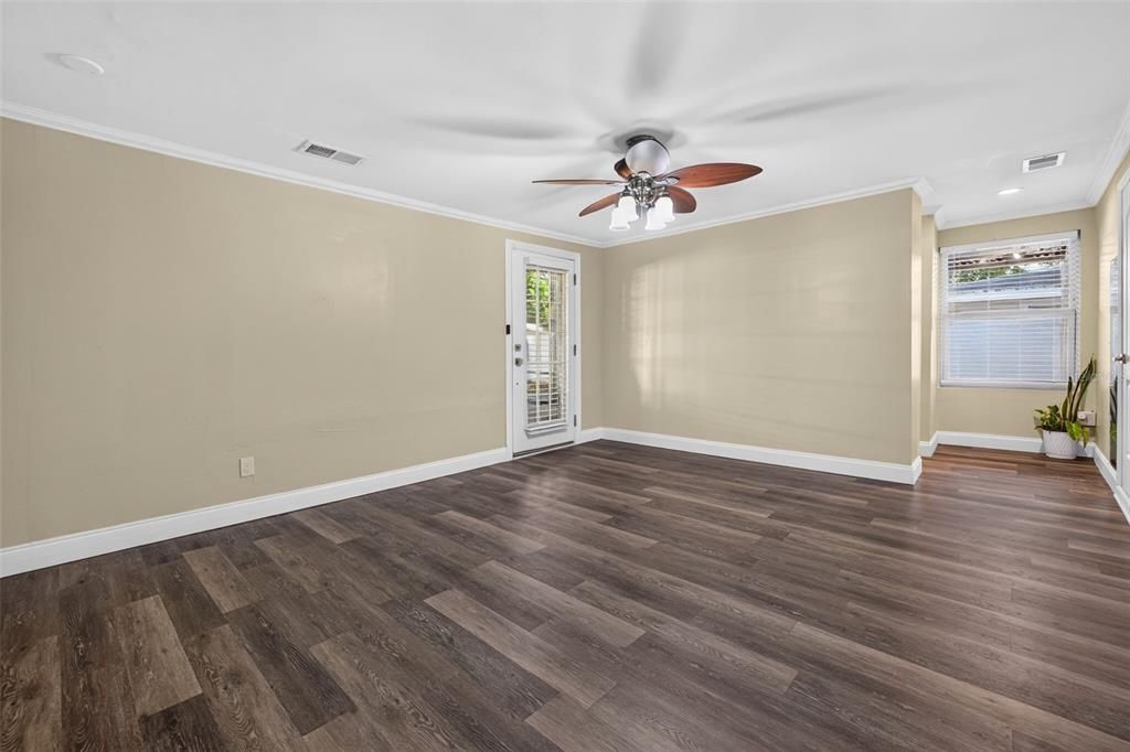 For Sale: $659,000 (4 beds, 3 baths, 2088 Square Feet)
