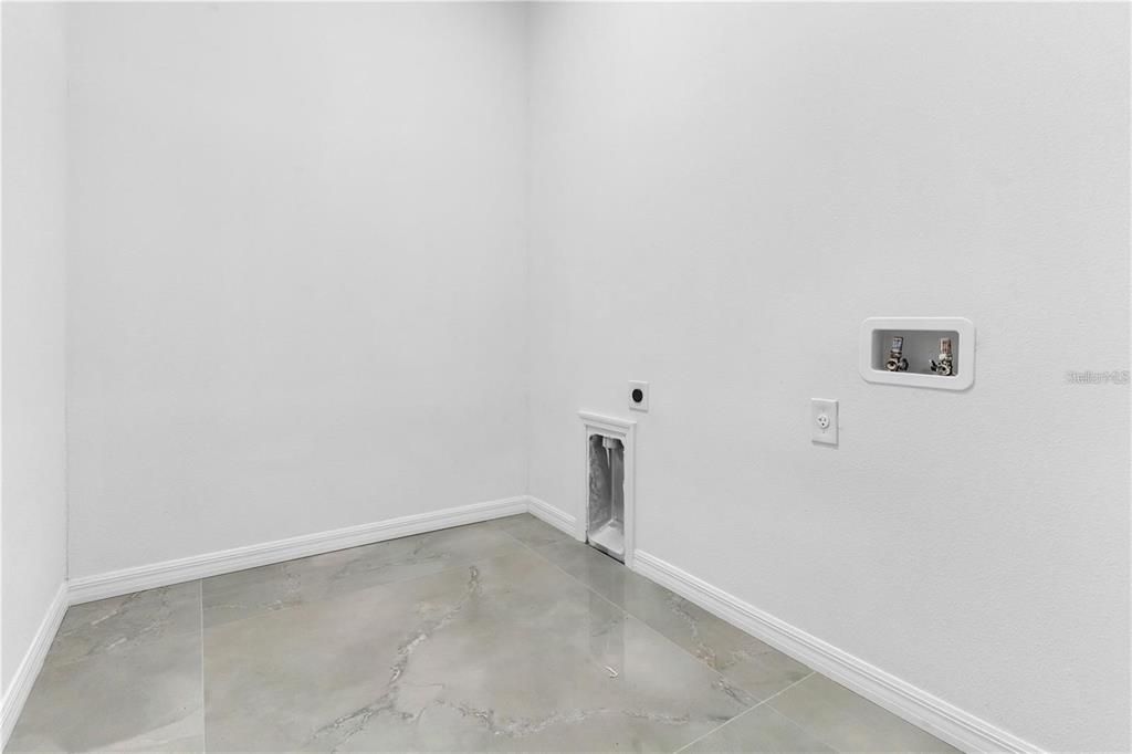 В аренду: $2,800 (4 спален, 3 ванн, 2153 Квадратных фут)