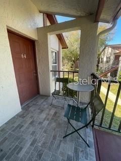 В аренду: $1,700 (2 спален, 2 ванн, 865 Квадратных фут)