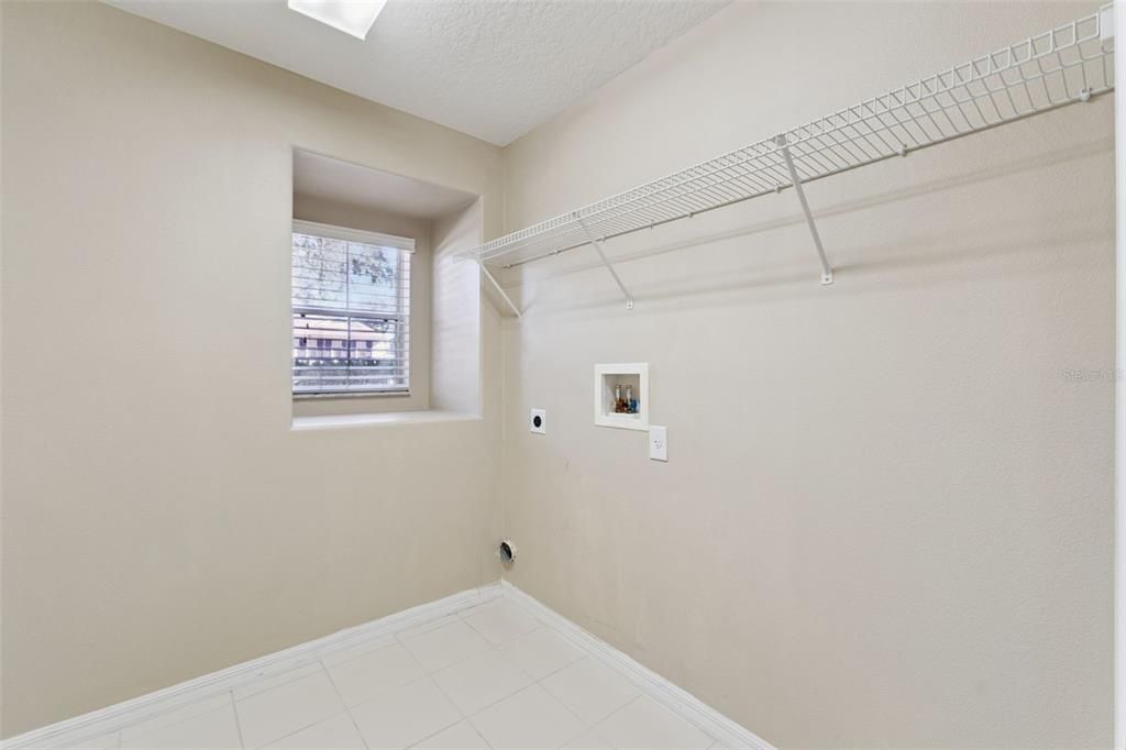 For Sale: $479,900 (3 beds, 3 baths, 2832 Square Feet)