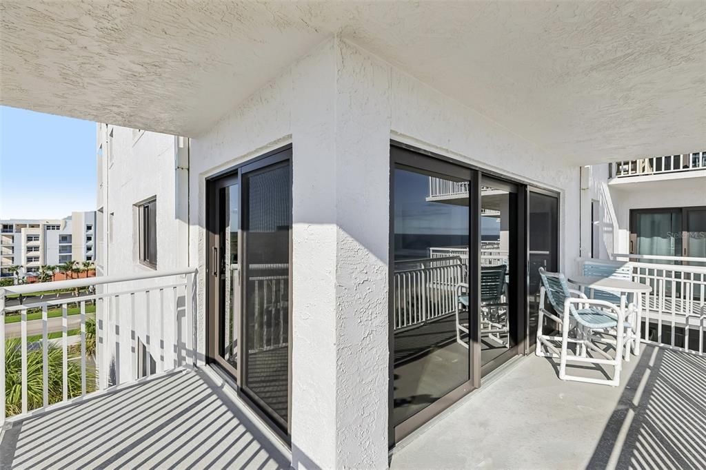 En Venta: $649,000 (2 camas, 2 baños, 1139 Pies cuadrados)