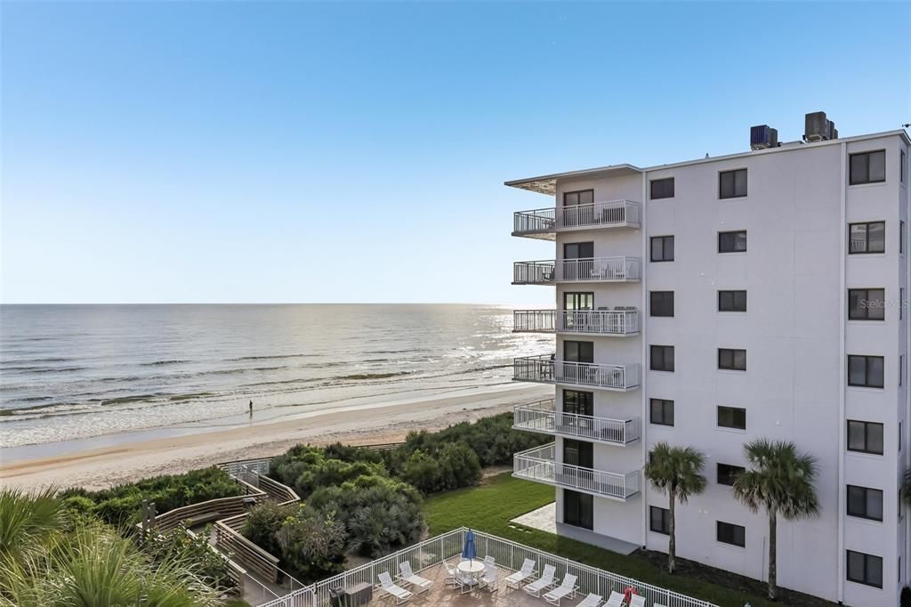 En Venta: $649,000 (2 camas, 2 baños, 1139 Pies cuadrados)