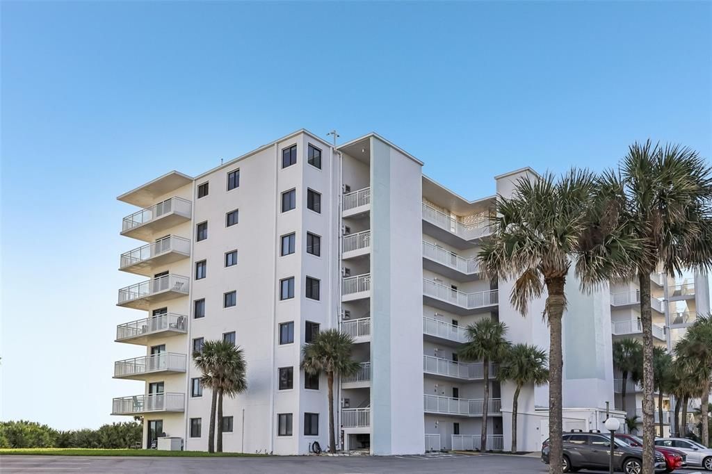 En Venta: $649,000 (2 camas, 2 baños, 1139 Pies cuadrados)