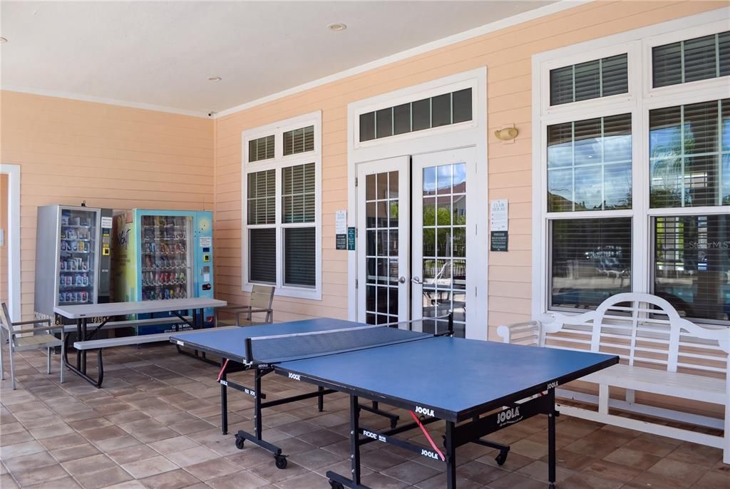 En Venta: $355,000 (4 camas, 3 baños, 1694 Pies cuadrados)