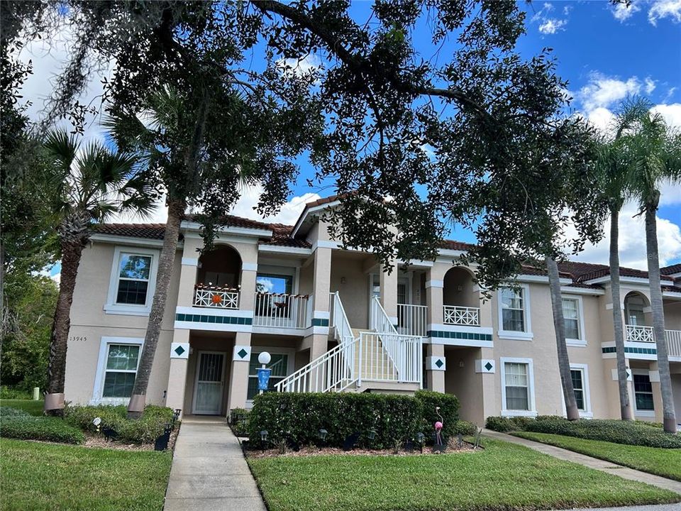 For Rent: $1,750 (2 beds, 2 baths, 1013 Square Feet)