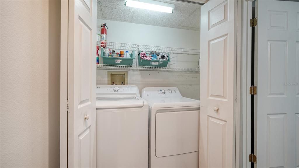 En Venta: $295,000 (2 camas, 2 baños, 1106 Pies cuadrados)