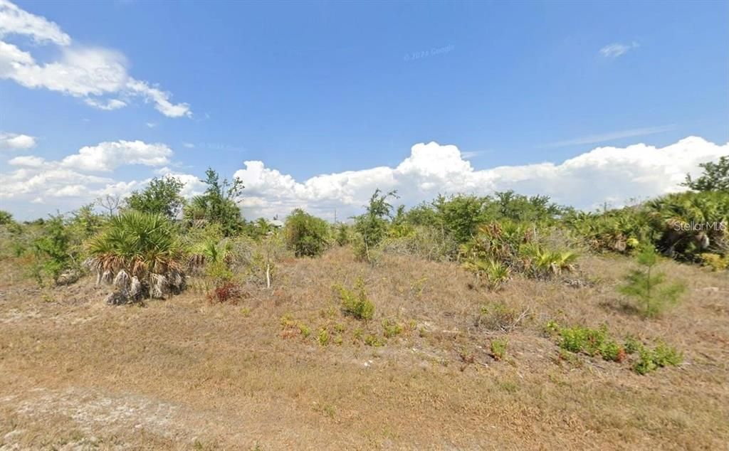 En Venta: $59,900 (0.24 acres)