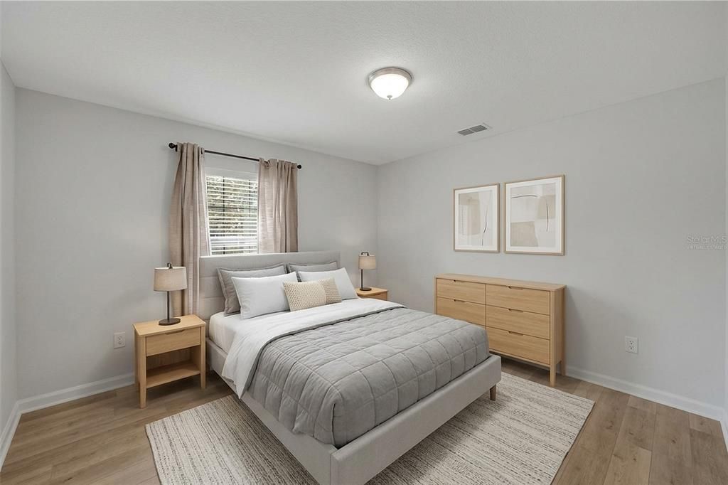 For Sale: $250,000 (2 beds, 2 baths, 1044 Square Feet)