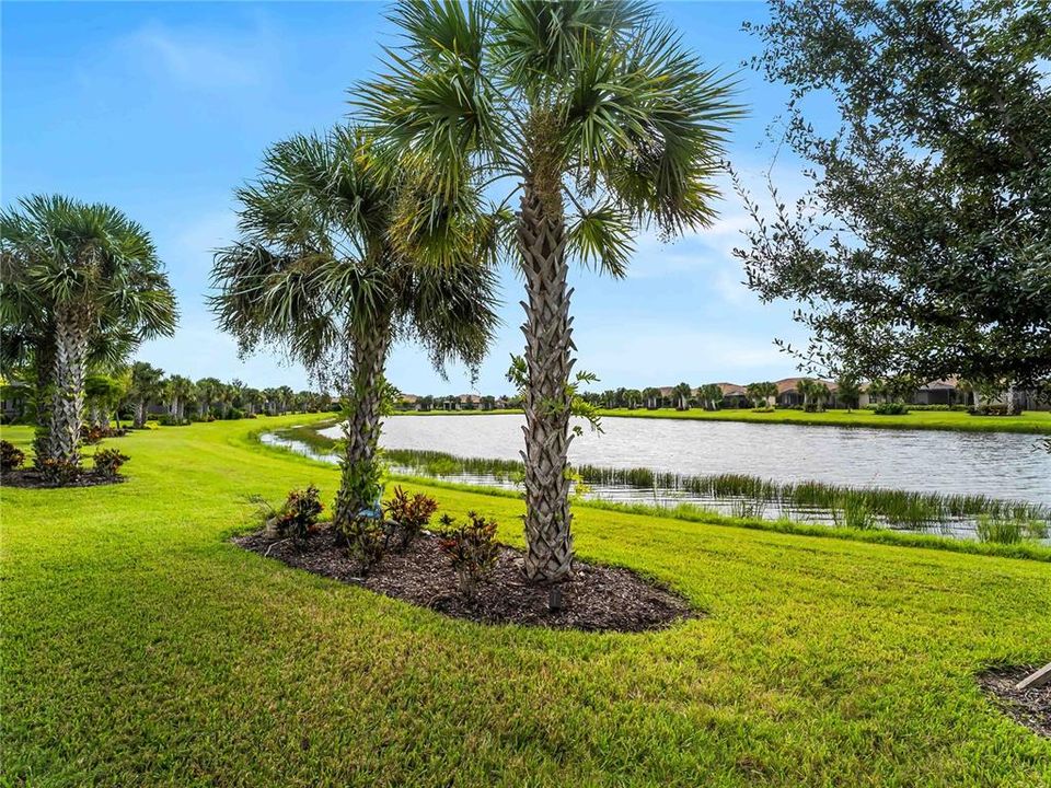 For Sale: $425,000 (2 beds, 2 baths, 1611 Square Feet)