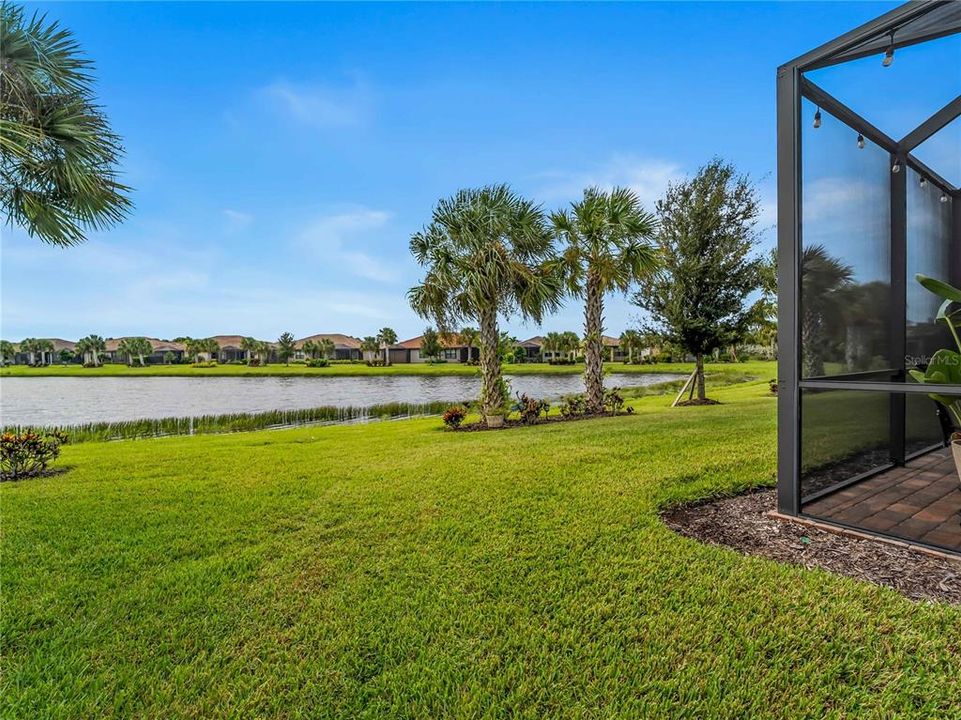 For Sale: $425,000 (2 beds, 2 baths, 1611 Square Feet)