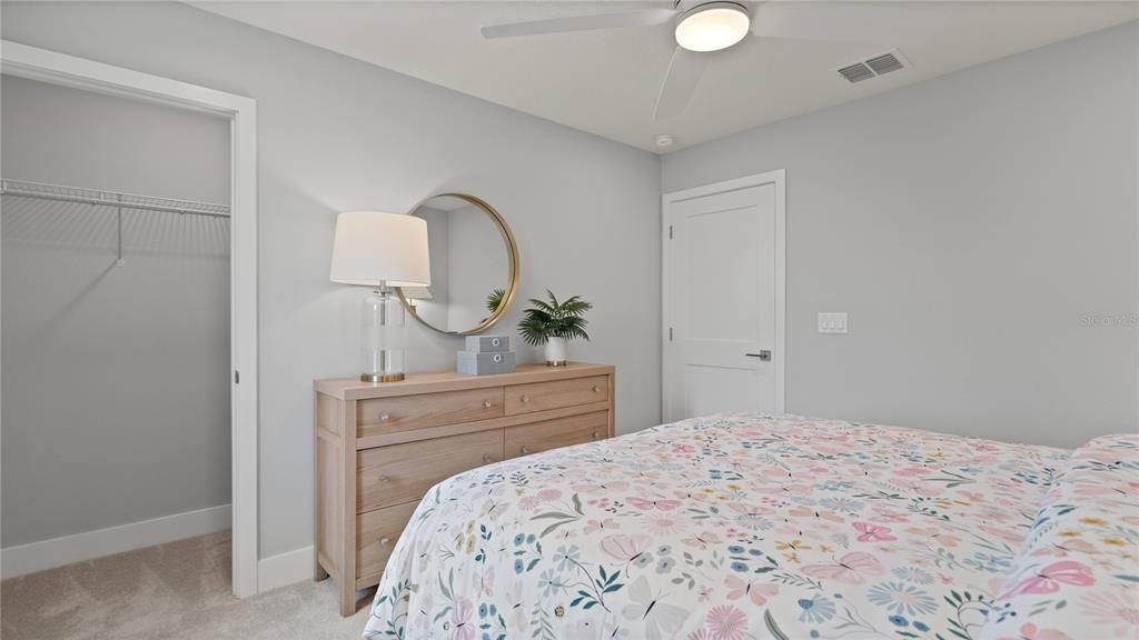 En Venta: $567,825 (5 camas, 4 baños, 2753 Pies cuadrados)
