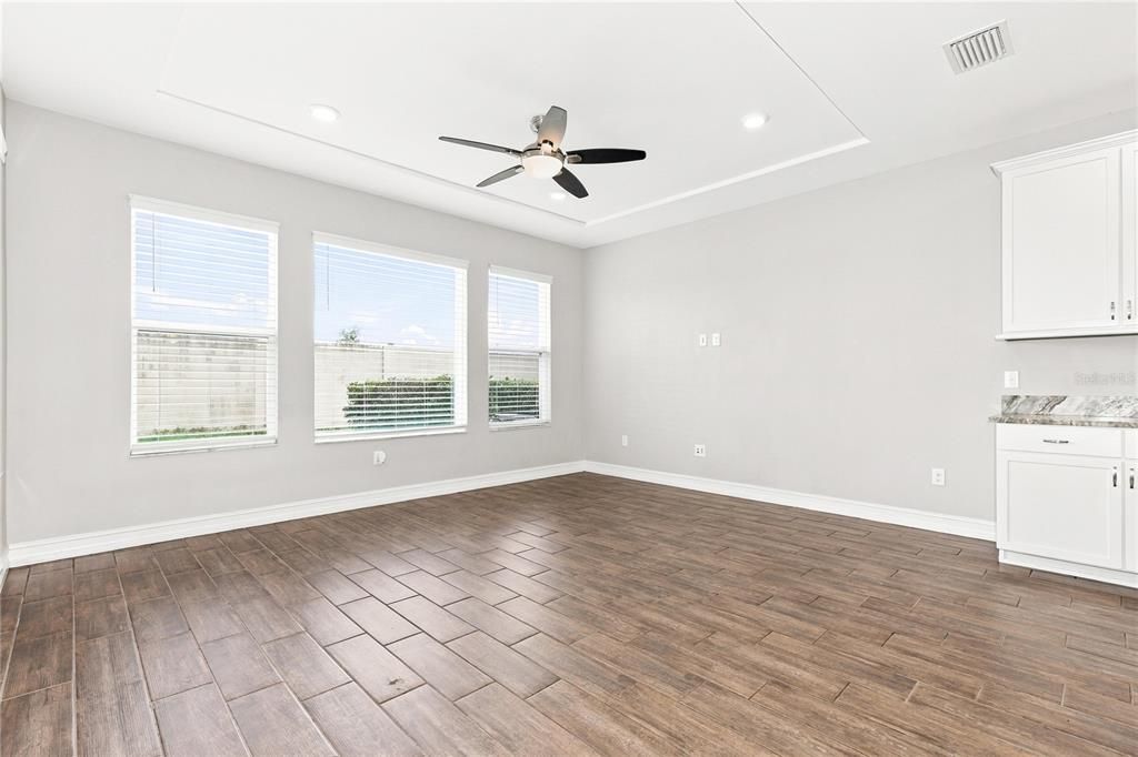 For Sale: $529,900 (4 beds, 3 baths, 2379 Square Feet)