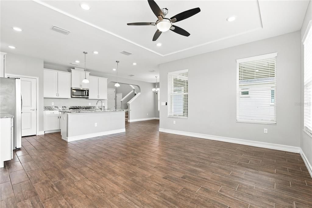 For Sale: $529,900 (4 beds, 3 baths, 2379 Square Feet)