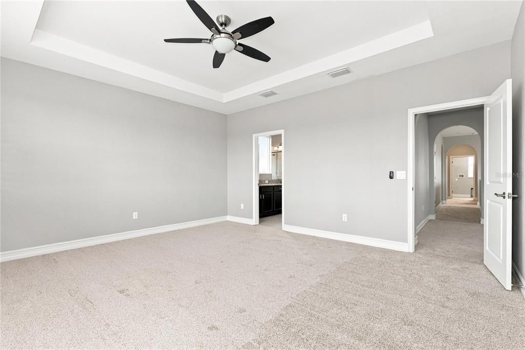 For Sale: $529,900 (4 beds, 3 baths, 2379 Square Feet)