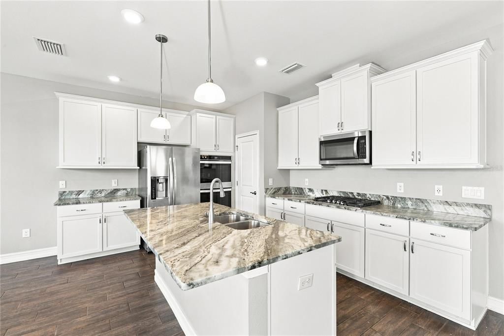 For Sale: $529,900 (4 beds, 3 baths, 2379 Square Feet)
