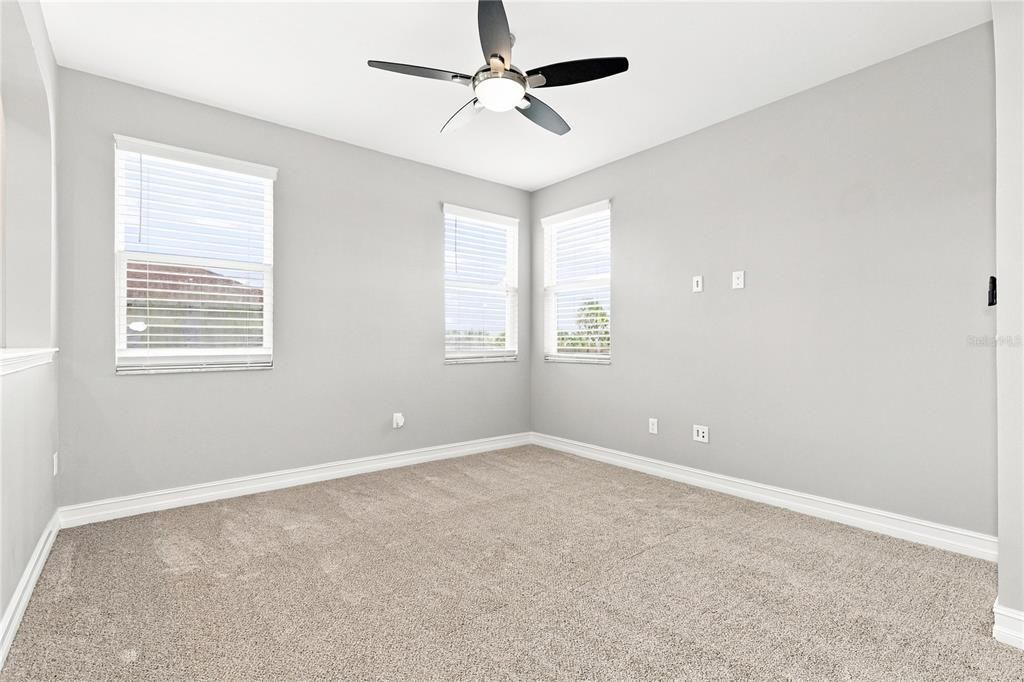 For Sale: $529,900 (4 beds, 3 baths, 2379 Square Feet)