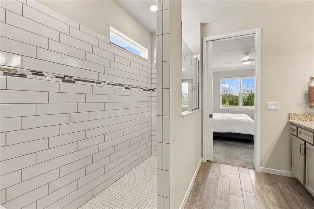 En Venta: $549,980 (3 camas, 2 baños, 2084 Pies cuadrados)