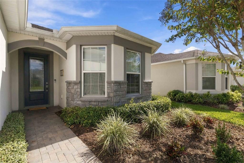 En Venta: $549,980 (3 camas, 2 baños, 2084 Pies cuadrados)