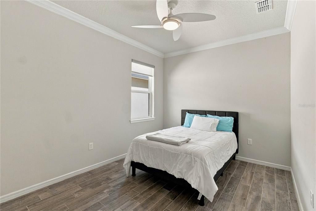 En Venta: $549,980 (3 camas, 2 baños, 2084 Pies cuadrados)