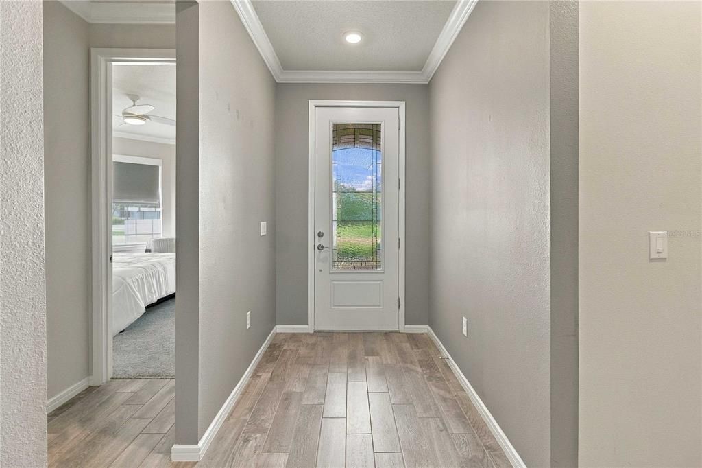 En Venta: $549,980 (3 camas, 2 baños, 2084 Pies cuadrados)