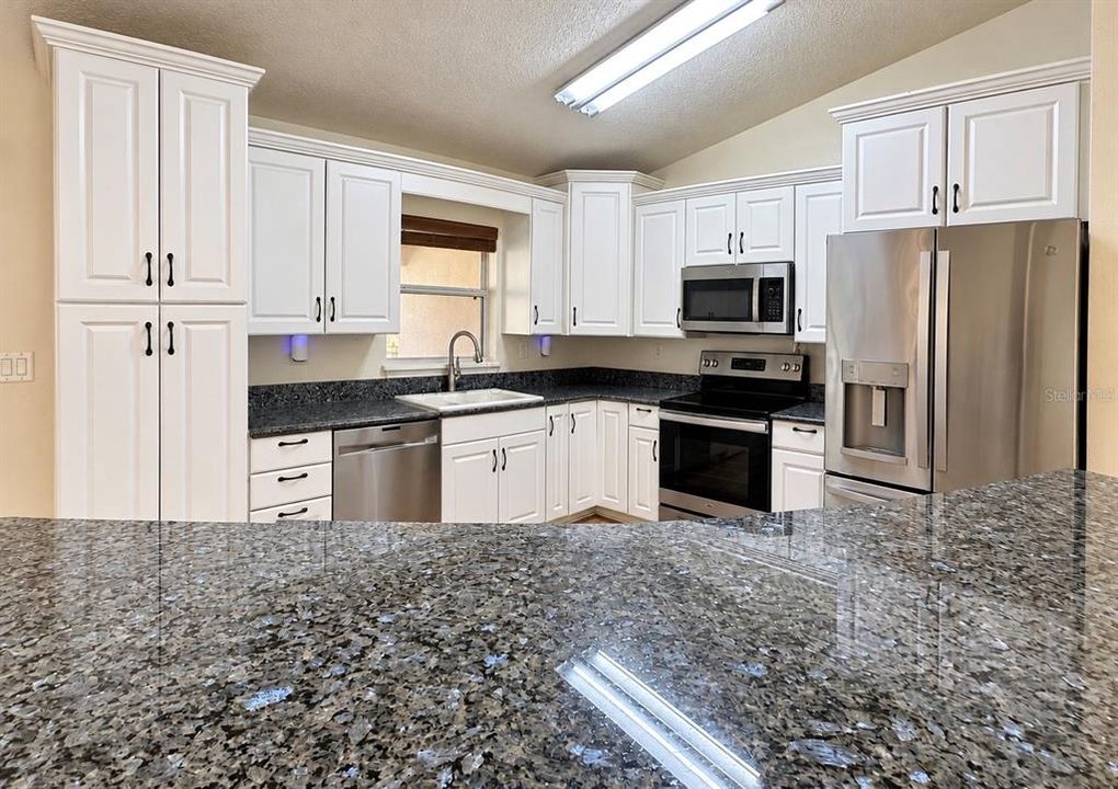 En Venta: $259,900 (3 camas, 2 baños, 1390 Pies cuadrados)