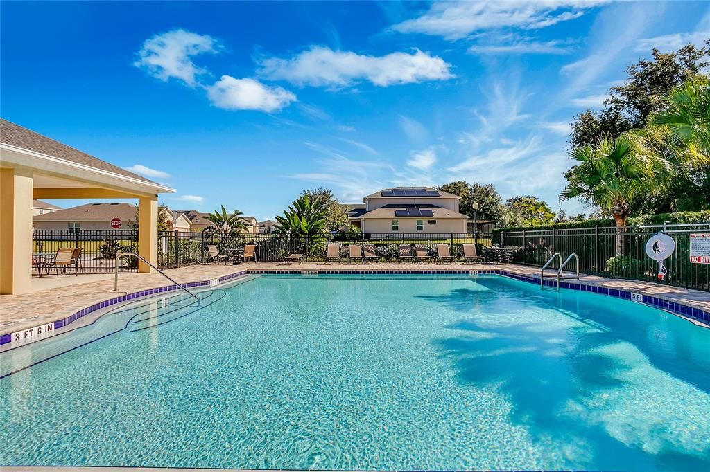 For Sale: $399,900 (4 beds, 2 baths, 1846 Square Feet)
