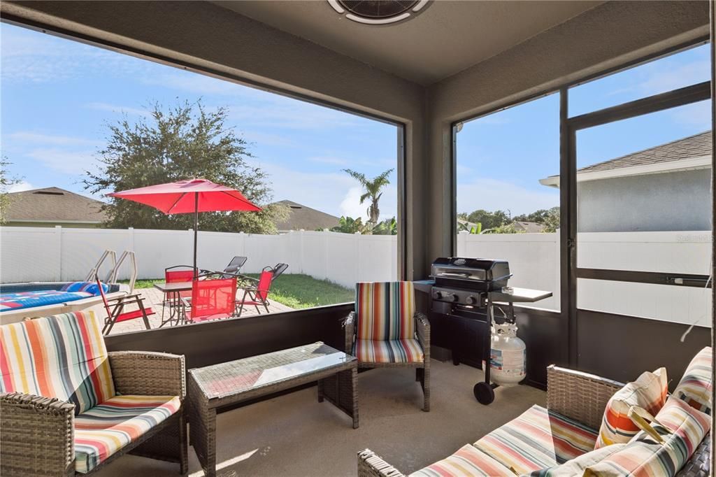 For Sale: $399,900 (4 beds, 2 baths, 1846 Square Feet)