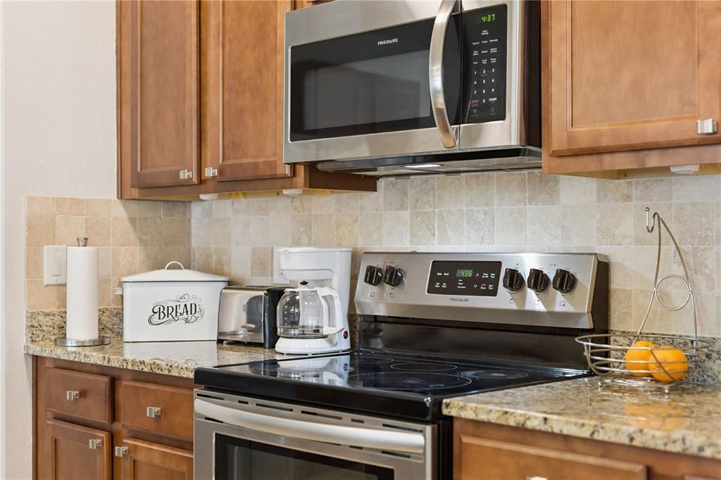 For Sale: $399,900 (4 beds, 2 baths, 1846 Square Feet)
