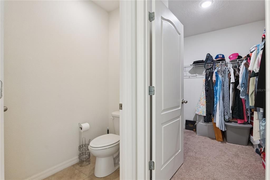 For Sale: $399,900 (4 beds, 2 baths, 1846 Square Feet)