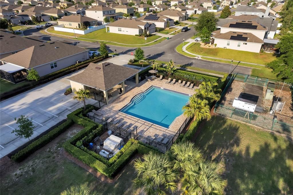 For Sale: $399,900 (4 beds, 2 baths, 1846 Square Feet)