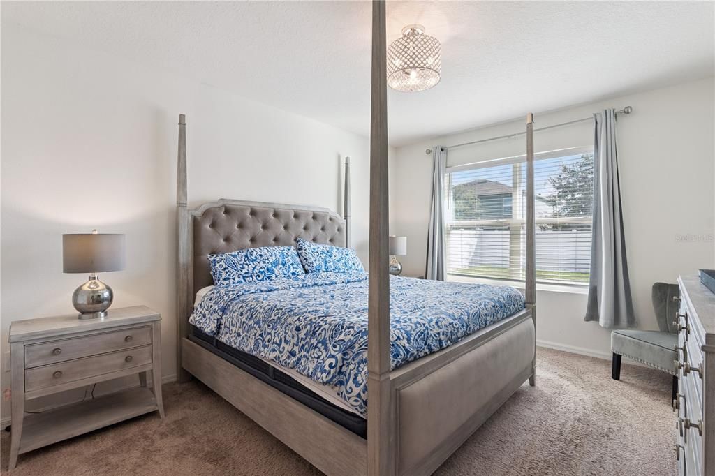 For Sale: $399,900 (4 beds, 2 baths, 1846 Square Feet)