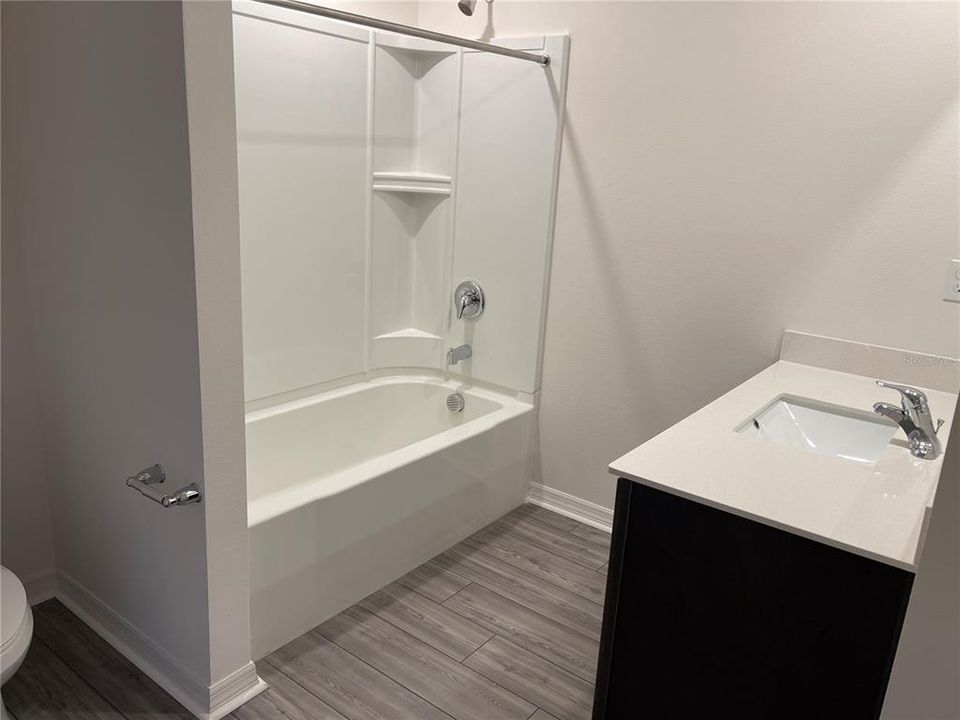 В аренду: $2,550 (3 спален, 2 ванн, 1860 Квадратных фут)