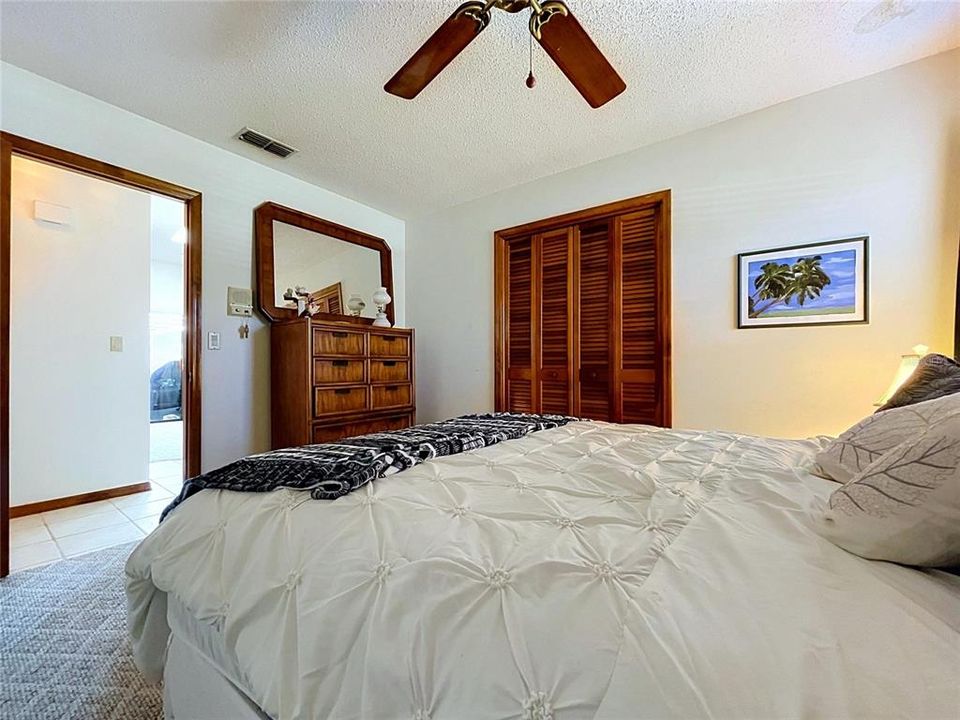 For Sale: $360,000 (3 beds, 2 baths, 1732 Square Feet)