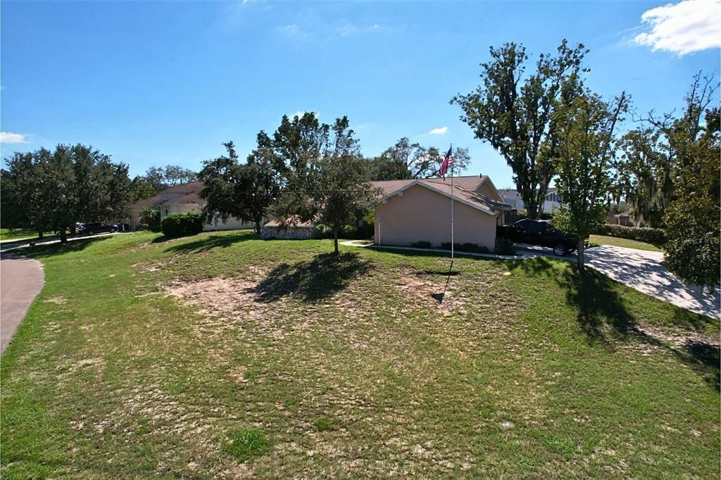 For Sale: $360,000 (3 beds, 2 baths, 1732 Square Feet)