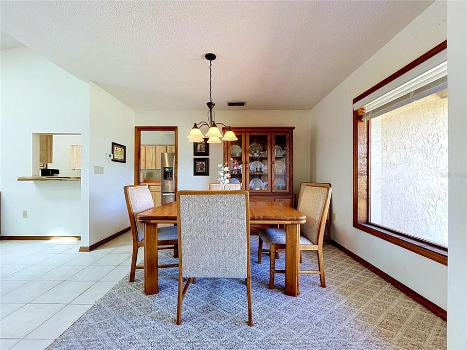 For Sale: $360,000 (3 beds, 2 baths, 1732 Square Feet)