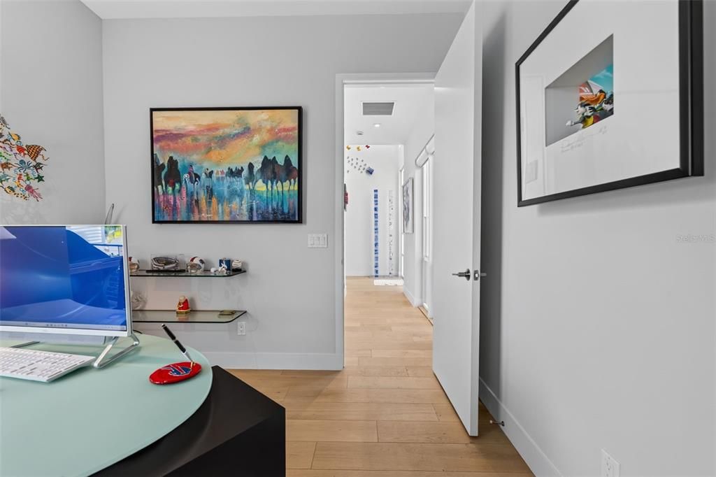 For Sale: $6,775,000 (5 beds, 3 baths, 4284 Square Feet)